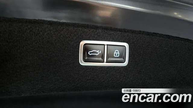 Genesis G80 Бензин 3.5 турбо AWD — Фото автомобиля 15