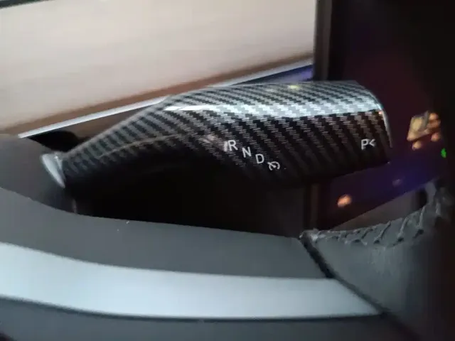 Tesla Model 3 2022 Model Rear-Wheel Drive Version — Фото автомобиля 13