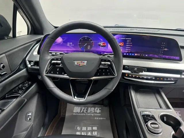 Cadillac XT5 — Фото автомобиля 9