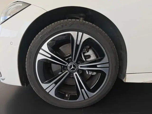 Mercedes-Benz C-Class — Фото автомобиля 22