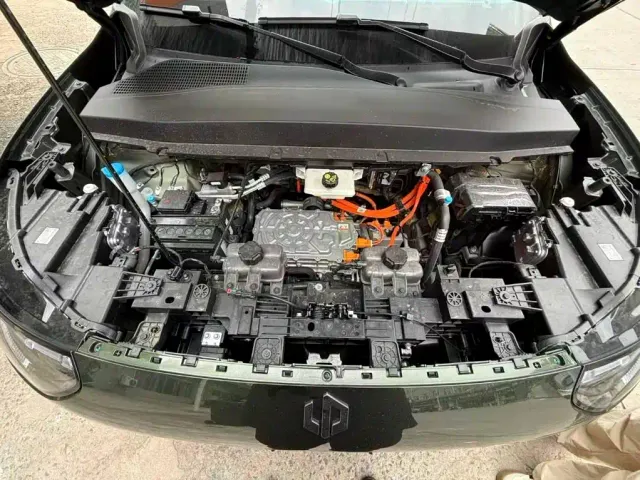 Leapmotor A10 — Фото автомобиля 3