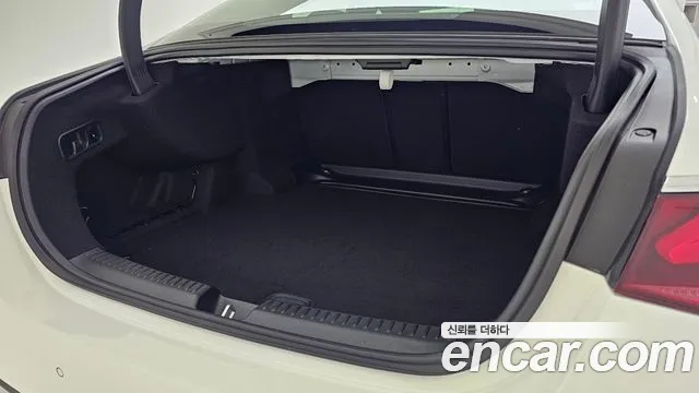 Mercedes-Benz E-Class E-класс W214 E300 4MATIC Exclusive — Фото автомобиля 11