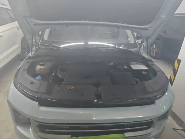 Geely ICON — Фото автомобиля 19