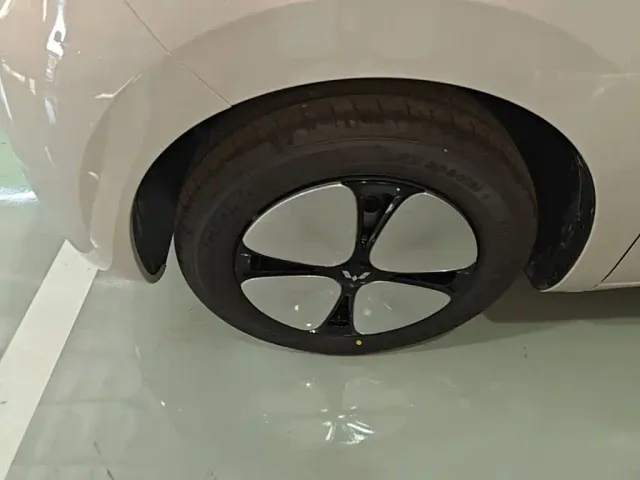 Wuling Hongguang Mini EV — Фото автомобиля 22