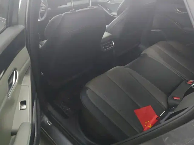 BYD Qin L — Фото автомобиля 11