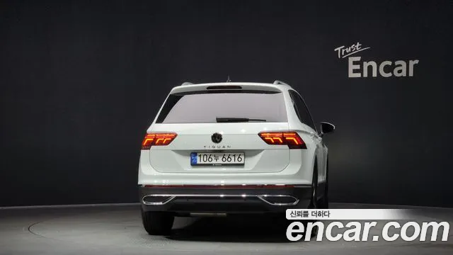 Volkswagen Tiguan Tiguan 2 поколение 2.0 TDI Prestige — Фото автомобиля 4