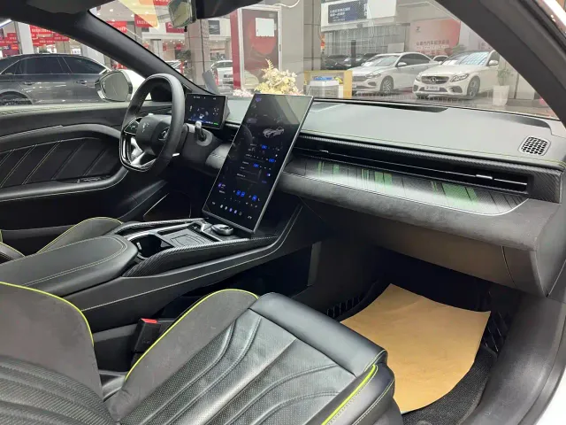 Hozon Neta GT — Фото автомобиля 7