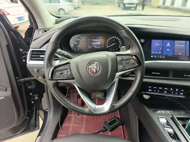 Buick Enclave — Фото автомобиля 10