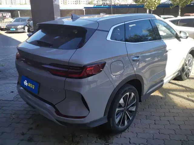 BYD Song PLUS — Фото автомобиля 3