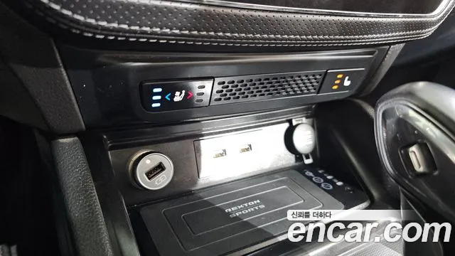 KG_Mobility_Ssangyong Rexton Новый Rexton Sport Khan Дизель 2.2 2WD — Фото автомобиля 16