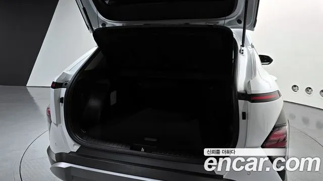 Hyundai Kona Kona (SX2) Бензин 1.6 турбо 2WD — Фото автомобиля 20