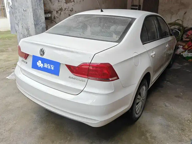 Volkswagen Santana — Фото автомобиля 3