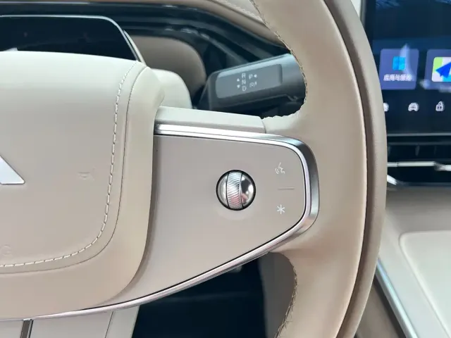 GAC Hyptec HT — Фото автомобиля 29