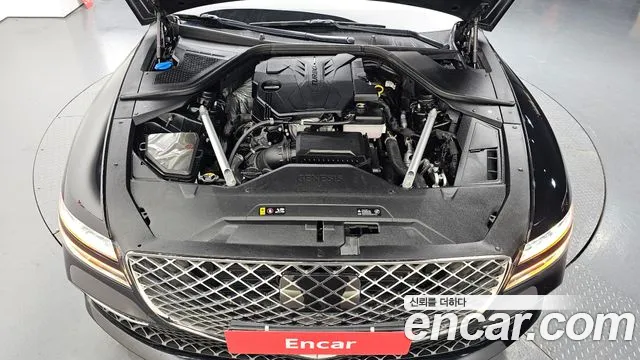 Genesis G80 Бензин 2.5 турбо AWD — Фото автомобиля 6