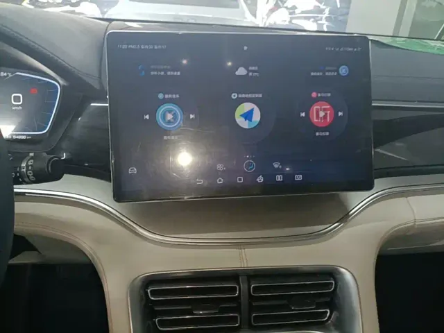 BYD Song PLUS — Фото автомобиля 8