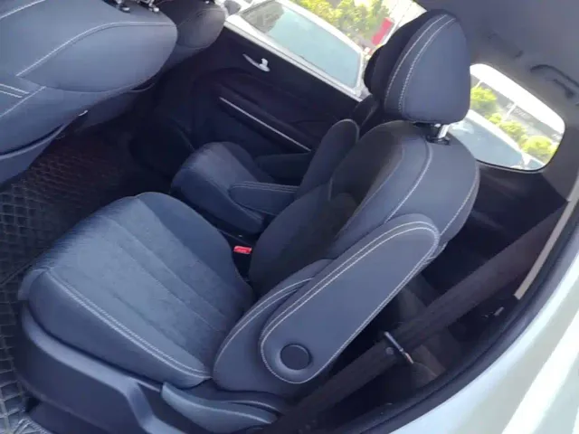 GAC Trumpchi M6 — Фото автомобиля 16