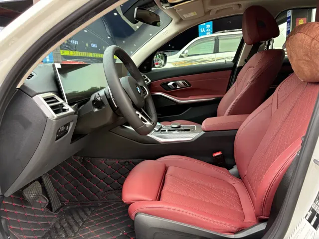 BMW 3 Series — Фото автомобиля 11