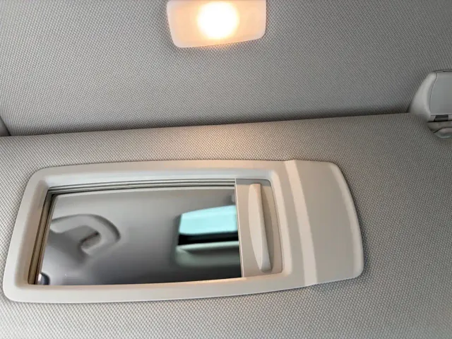 BMW 5 Series — Фото автомобиля 20