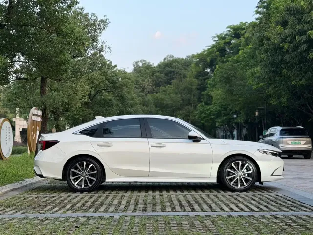 Honda Integra — Фото автомобиля 4
