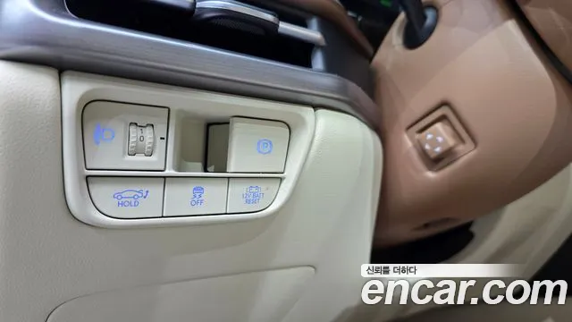 Hyundai Grandeur GN7 — Фото автомобиля 20