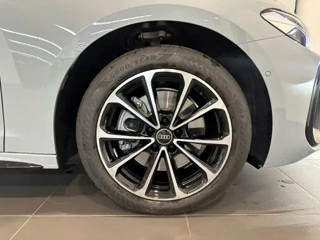 Audi A5L — Фото автомобиля 15