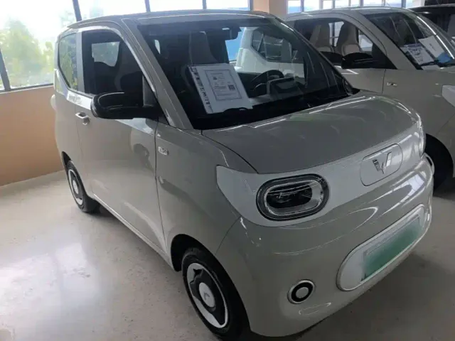 Wuling Hongguang Mini EV — Фото автомобиля 3