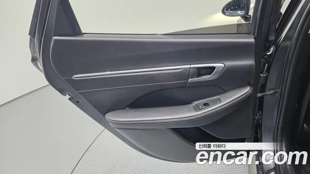 Hyundai Sonata — Фото автомобиля 14