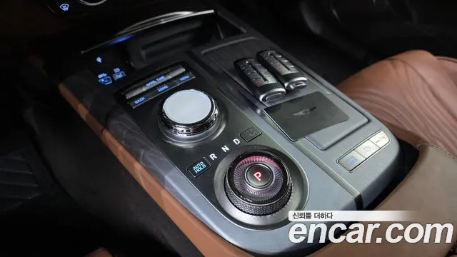 Genesis G80 Бензин 2.5 турбо 2WD — Фото автомобиля 9