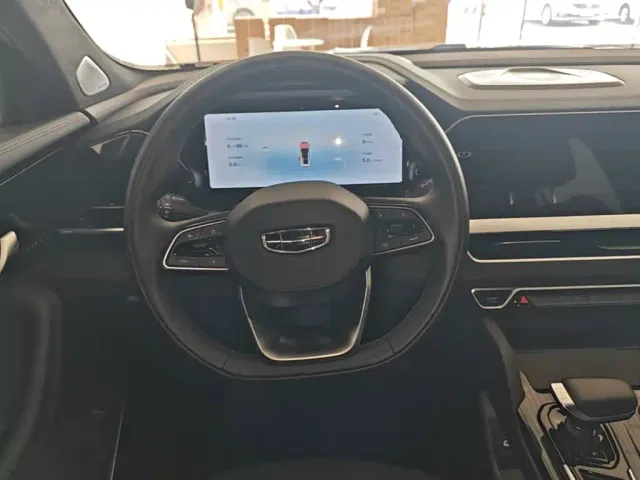 Geely Xingyue L — Фото автомобиля 10
