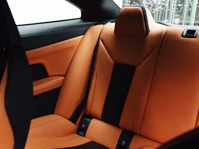 BMW M4 — Фото автомобиля 6