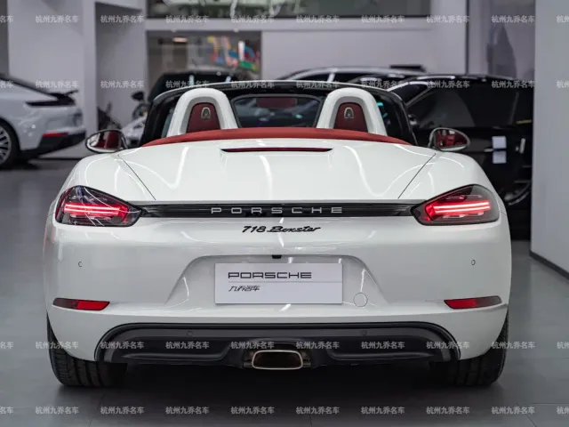 Porsche 718 — Фото автомобиля 6