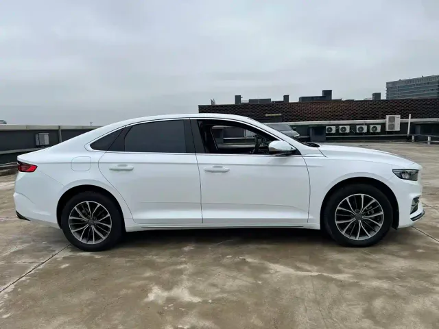 Geely Xingrui — Фото автомобиля 4