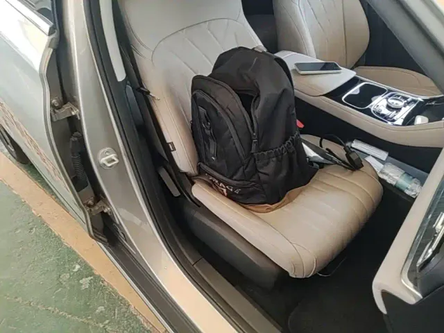 Geely Galaxy Stellar 6 — Фото автомобиля 19