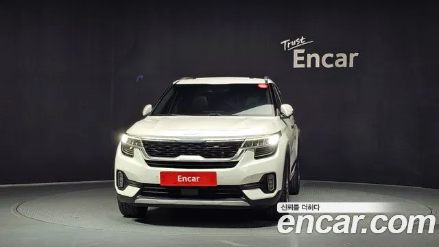 Kia Seltos Seltos Бензин 1.6 турбо 2WD — Фото автомобиля 3