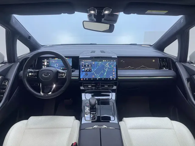 GAC Trumpchi M8 — Фото автомобиля 17
