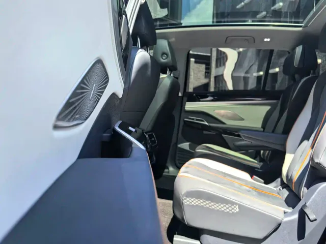 Volkswagen ID.6 Crozz — Фото автомобиля 27