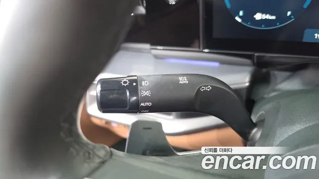 Hyundai Grandeur GN7 — Фото автомобиля 28