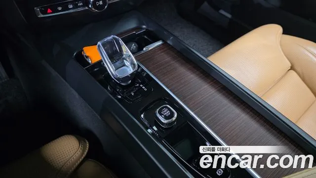 Вольво V60 V60 Cross Country 2 поколение B5 Ultimate AWD — Фото автомобиля 9