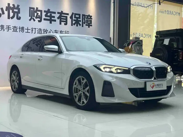 BMW BMW i3 2024 eDrive 35 L — Фото автомобиля 3