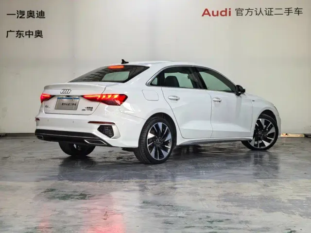 Audi A3 — Фото автомобиля 3