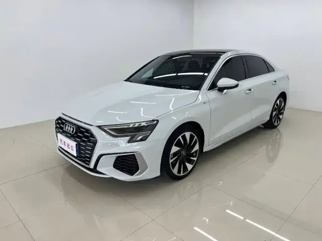 Фотография автомобиля — Audi A3