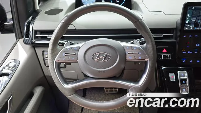Hyundai Staria Staria Lounge 7 мест — Фото автомобиля 11