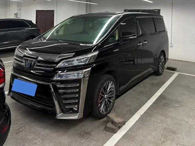 Фотография автомобиля — Toyota Vellfire