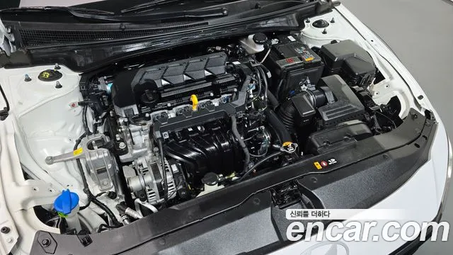 Hyundai Avante CN7 — Фото автомобиля 6