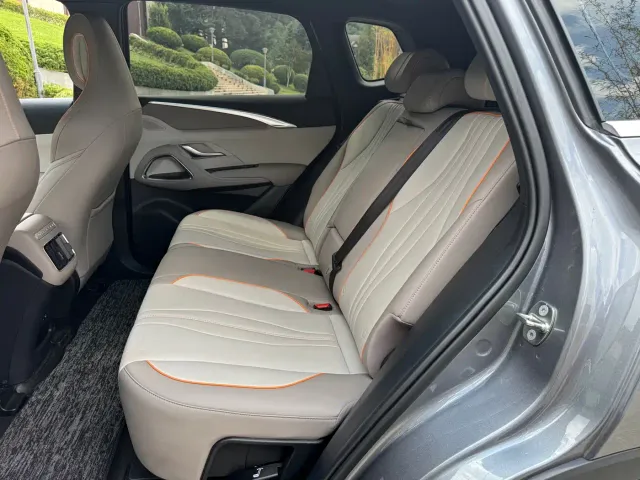 BYD Song Pro — Фото автомобиля 15