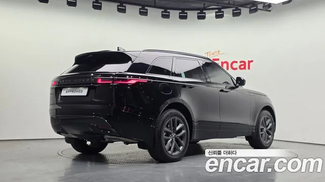 Land Rover Range Rover Velar — Фото автомобиля 2