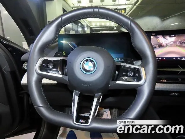 BMW 5-Series 5 серия (G60) — Фото автомобиля 8