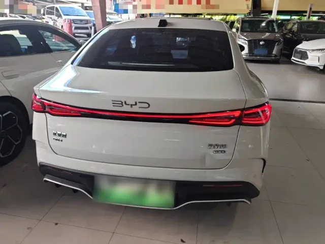 BYD Seal 06 — Фото автомобиля 5
