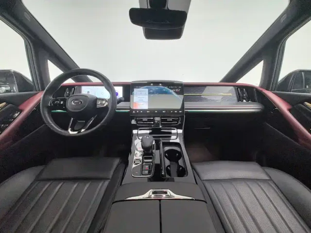 GAC Trumpchi M8 — Фото автомобиля 5