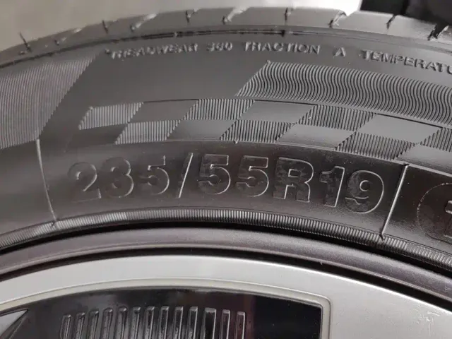 Dongfeng Fengshen L7 — Фото автомобиля 24